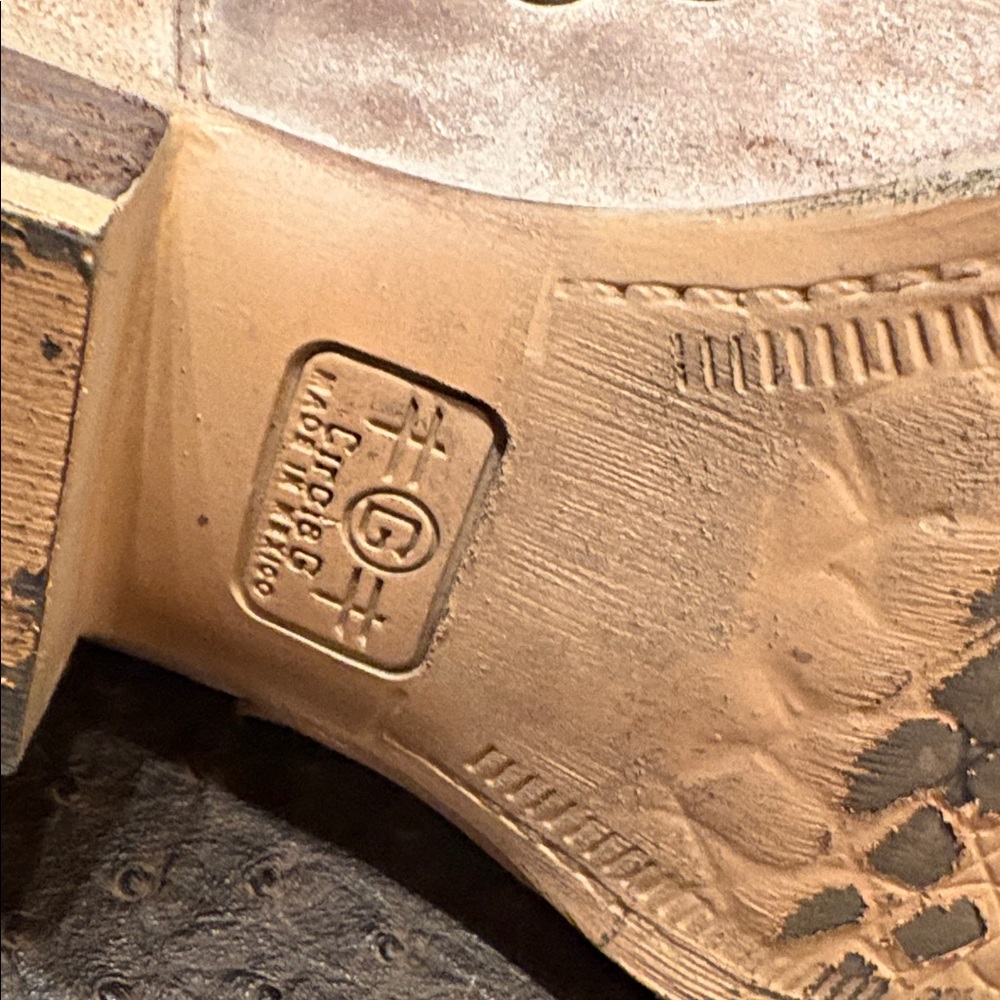 CIRCLE G WOMEN'S HARNESS & STUDS BOOTIES - ROUND TOE - Picture 12 of 14